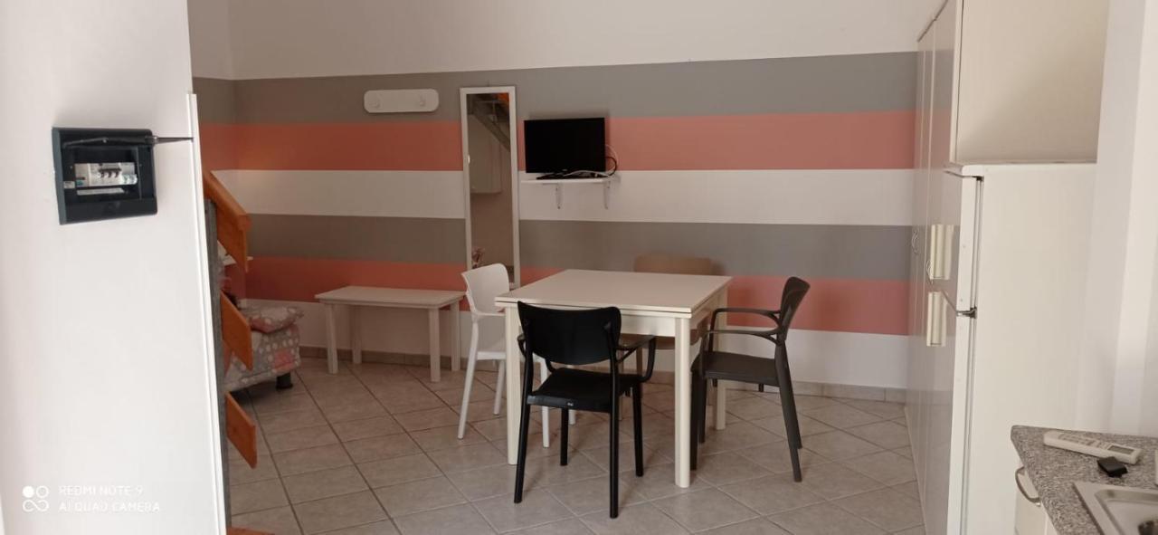 Corte Nel Borgo Apartamento Minervino di Lecce Exterior foto